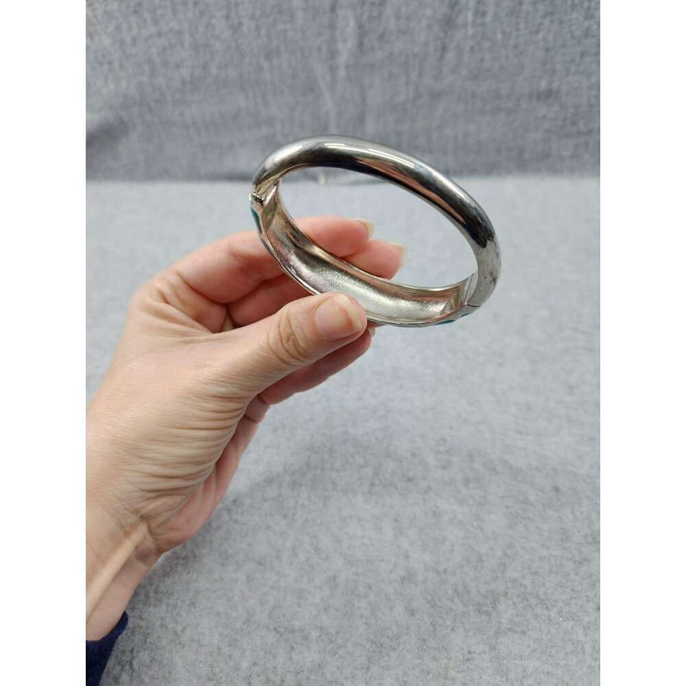 Vintage costume Silver plate & Turquoise Hinged Bangle Bracelet - Picture 7 of 10